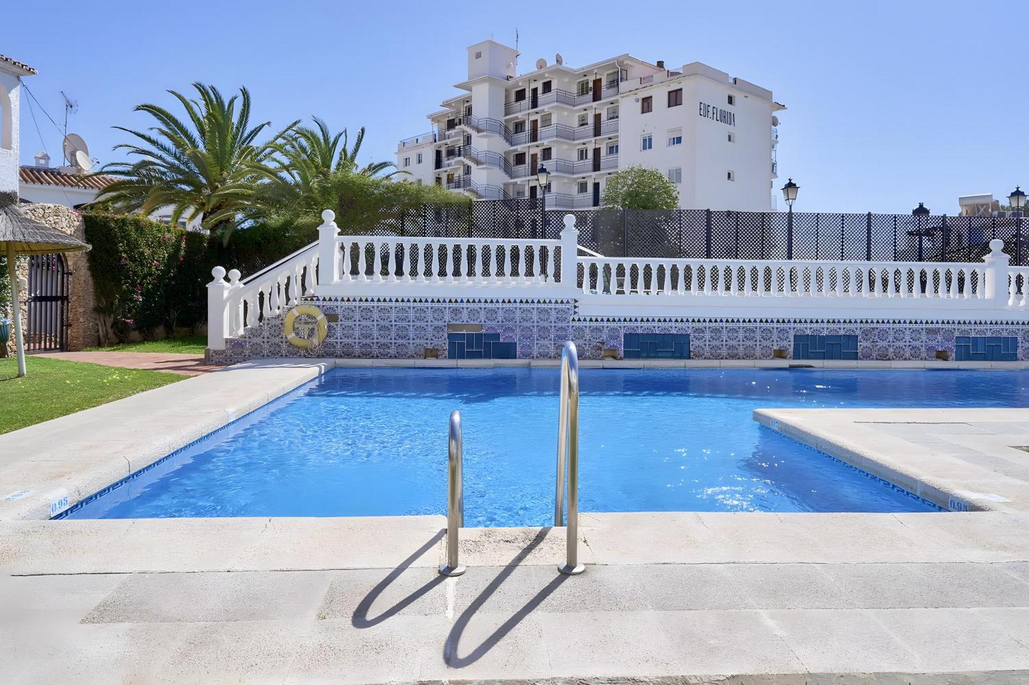 Casa Lena Town House With Pool Villa Nerja Eksteriør bilde