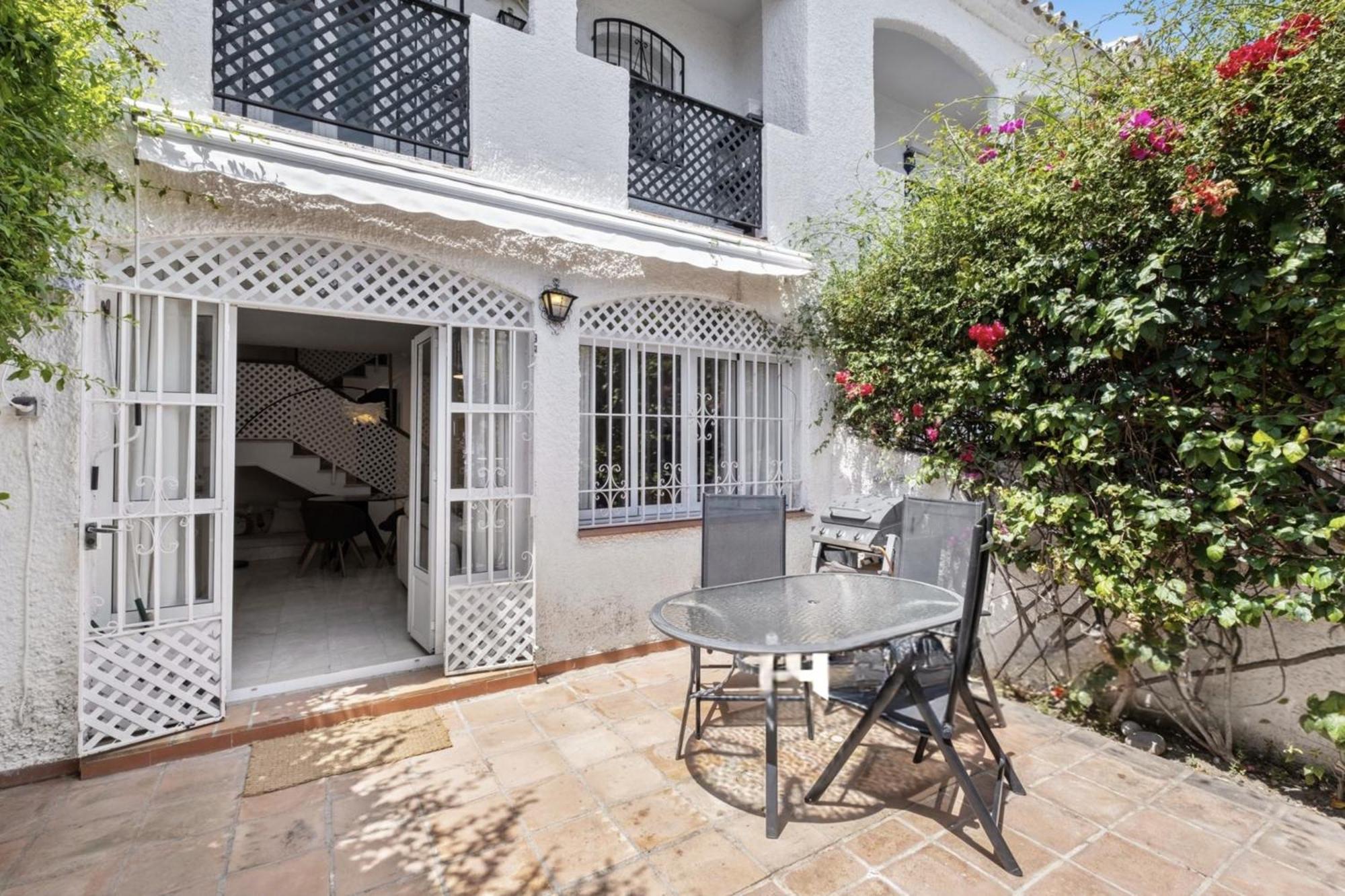 Casa Lena Town House With Pool Villa Nerja Eksteriør bilde